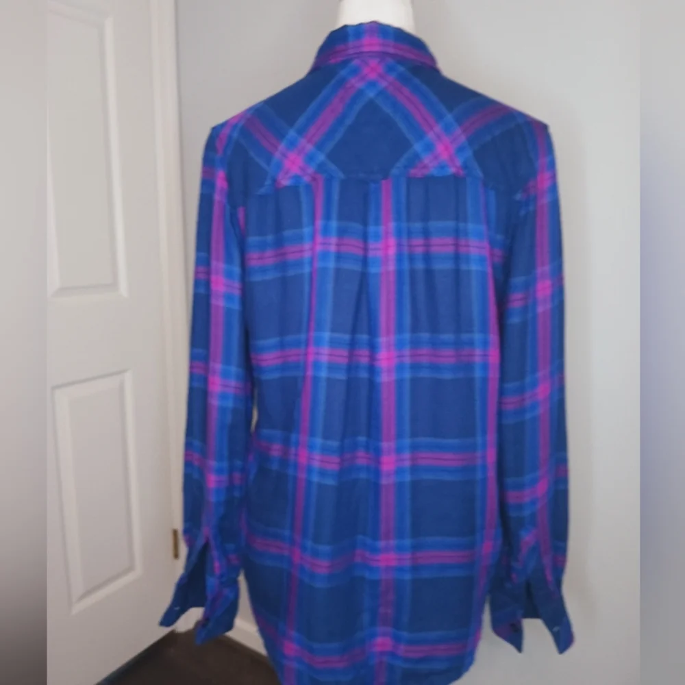 Rails Taitum Button Front Collared Shirt - Picture 3 of 4